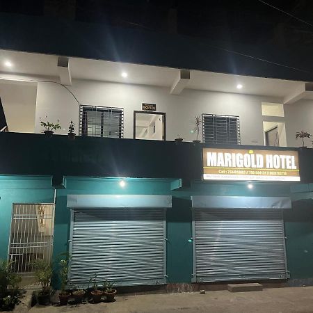 Marigold Hotel Shiliguri Exterior foto
